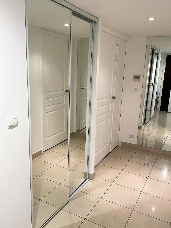 T2 Proche De La Gare, A 10 Minutes A Pieds De La Croisette, Piscine & Parking Dans Residence De Haut Standing Канни Екстер'єр фото